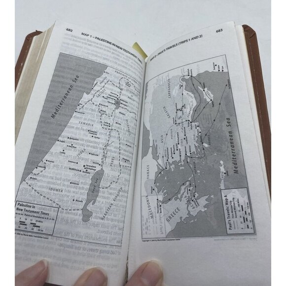 "Jesus Of Nazareth" Brown Faux Leather Bound Book Gold Tone Edges Ribbon Marker - Picture 9 of 16